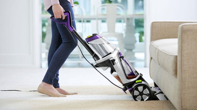 The Ultimate Guide to Reviving Your Carpets: Tips and Tricks for Effective Cleaning