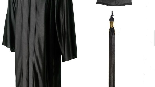 Little Graduates: Stylish Gowns for Kids’ Graduation